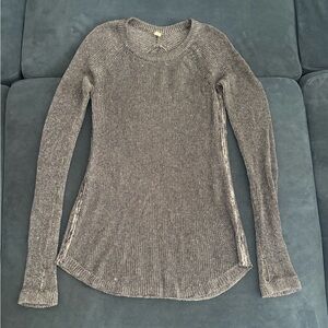 Lululemon Gray Knit Women's Top
